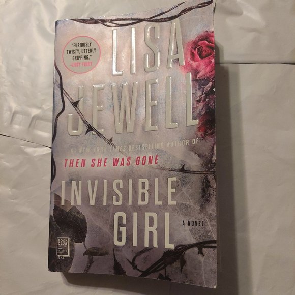invisible Girl - Picture 1 of 4